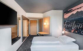 B&B Hotel Freiburg-Süd